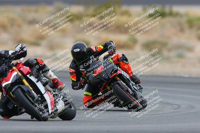 media/Jan-15-2023-SoCal Trackdays (Sun) [[c1237a034a]]/Turn 16 (120pm)/